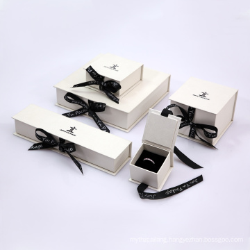 White Silk Ribbon Rigid Paper Gift Jewelry Packaging Box Set